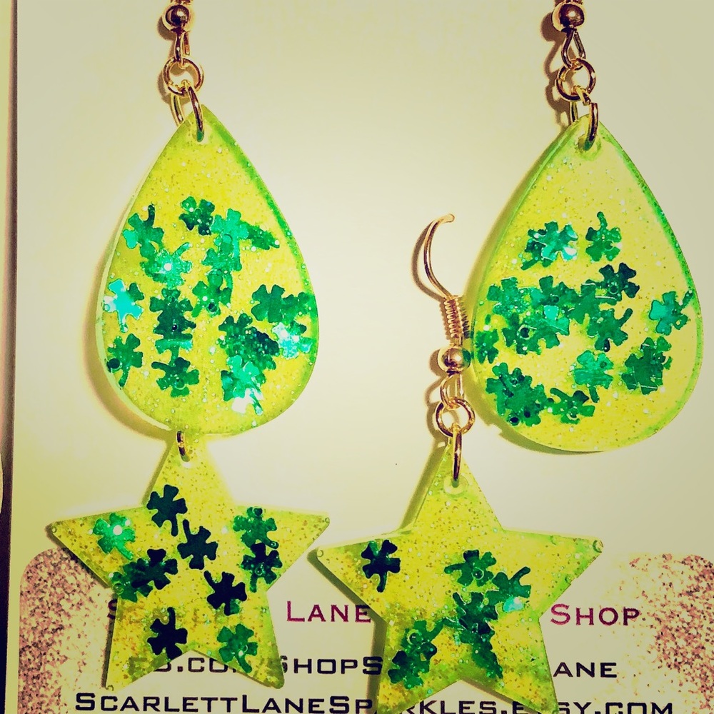 St Patrick’s day earrings, handmade with resin